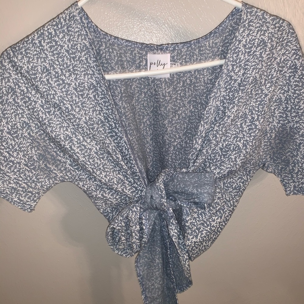 Princess polly front tie shirt